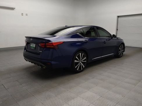 Used 2019 Nissan Altima 2.0 SR image 9