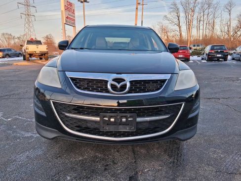 Used 2011 MAZDA CX-9 Touring w/ Moonroof & Bose Audio Pkg image 2