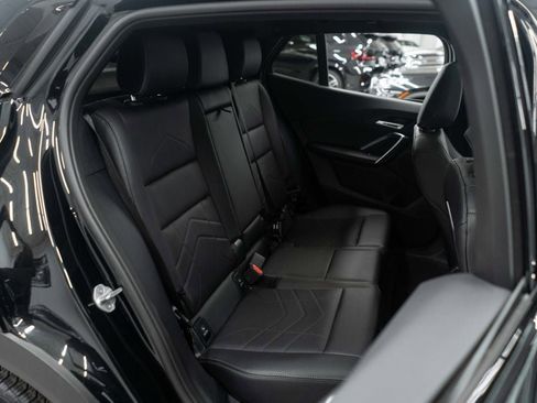 Used 2025 BMW X2 xDrive28i image 13
