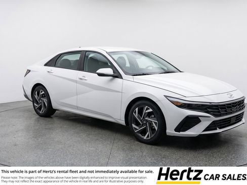 Used 2025 Hyundai Elantra Limited FWD image 1