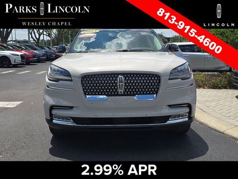 Certified 2021 Lincoln Aviator Reserve w/ Elements Package Plus RWD image 2