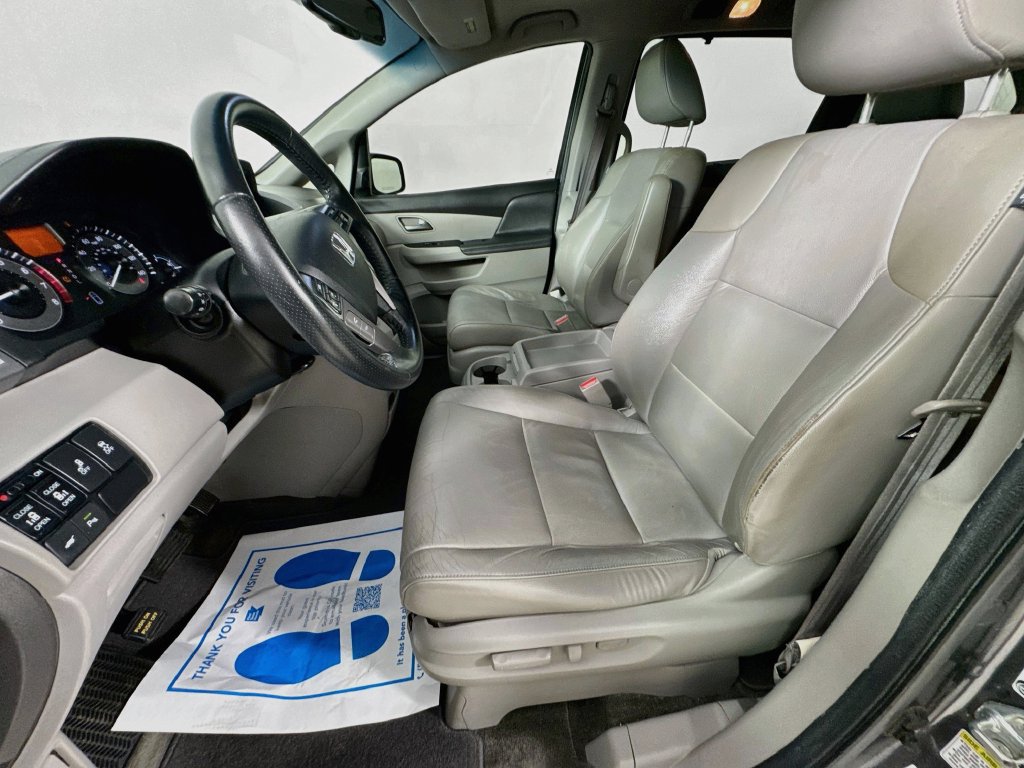Used 2011 Honda Odyssey Touring image 25