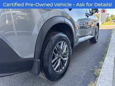 Used 2023 Nissan Rogue S AWD/4WD image 24