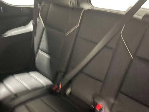 Used 2023 Cadillac Escalade Premium Luxury AWD/4WD image 12
