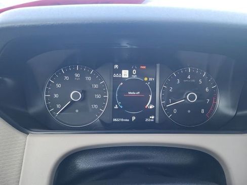 Used 2020 Land Rover Range Rover Velar S image 12