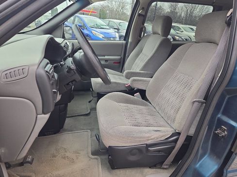 Used 2003 Chevrolet Venture LS image 9