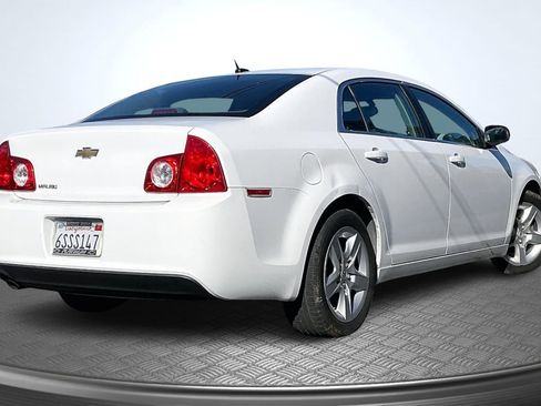 Used 2011 Chevrolet Malibu LS image 13