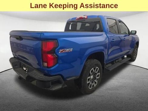 Used 2024 Chevrolet Colorado Z71 w/ Z71 Convenience Package 2 AWD/4WD image 5