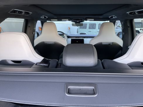 Used 2024 Land Rover Range Rover Sport SV image 26