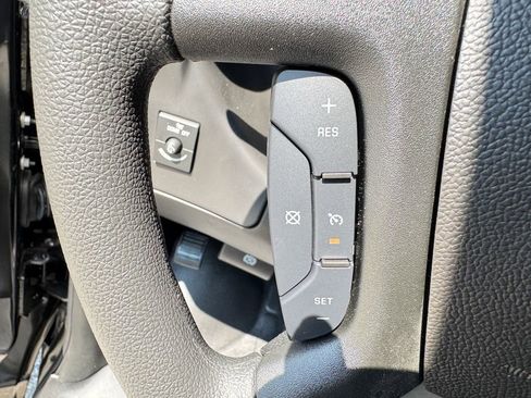 New 2025 Chevrolet Express 2500 Work Van w/ Driver Convenience Package image 13