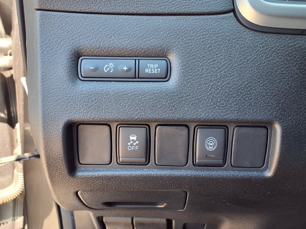 Used 2020 Nissan Murano S w/ Technology Package FWD image 29
