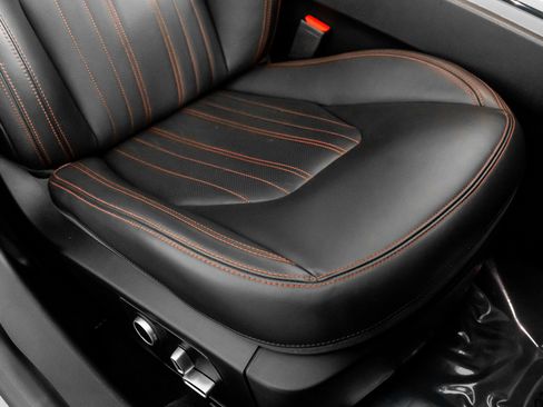 Used 2023 Maserati Ghibli Modena Q4 image 34