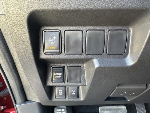 Used 2026 Nissan Frontier PRO-4X AWD/4WD image 25