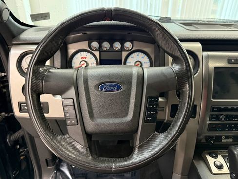 Used 2010 Ford F150 Raptor image 30