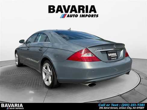 Used 2007 Mercedes-Benz CLS 550 image 3