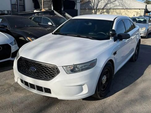 Used 2014 Ford Taurus Police Interceptor AWD image 2