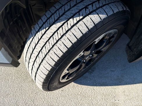 Certified 2022 Subaru Crosstrek 2.0i Premium image 38