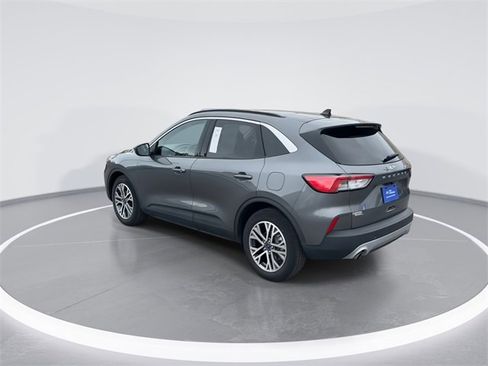 Certified 2022 Ford Escape SEL image 5