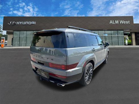 Used 2025 Hyundai Santa Fe Calligraphy AWD/4WD image 5