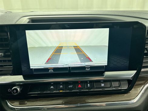 Used 2023 GMC Sierra 1500 Elevation image 15