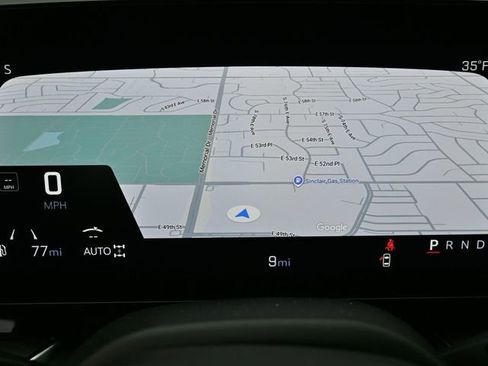 New 2025 Chevrolet Suburban Premier image 33