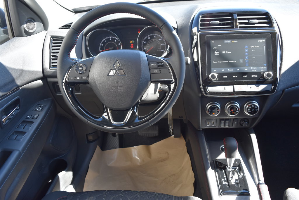 New 2027 Mitsubishi Outlander Sport LE AWD/4WD image 5