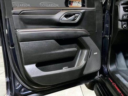 Used 2022 Chevrolet Tahoe RST w/ Luxury Package AWD/4WD image 11