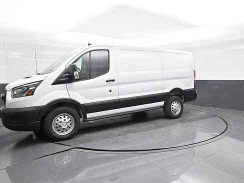 New 2025 Ford Transit 250 Low Roof AWD image 17