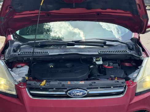 Used 2013 Ford Escape Titanium w/ Parking Technology Pkg FWD image 10
