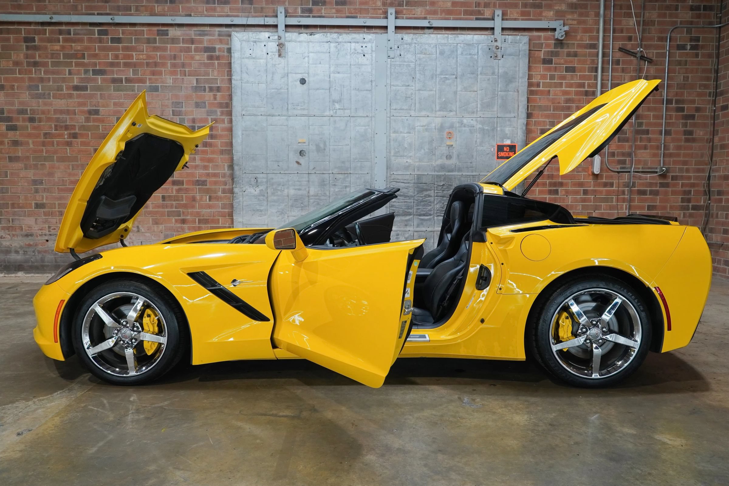 Used 2014 Chevrolet Corvette Stingray Coupe w/ 3LT Preferred Equipment Group RWD image 26