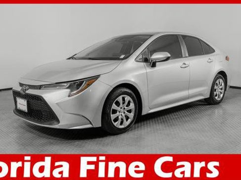 Used 2022 Toyota Corolla LE FWD image 1