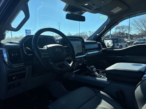 Used 2023 Ford F150 Lariat w/ FX4 Off-Road Package image 16