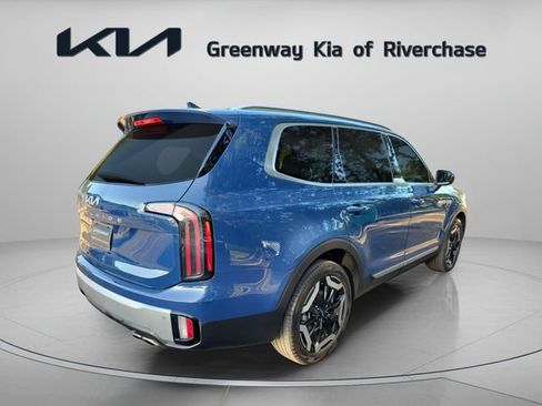Used 2023 Kia Telluride EX FWD image 6