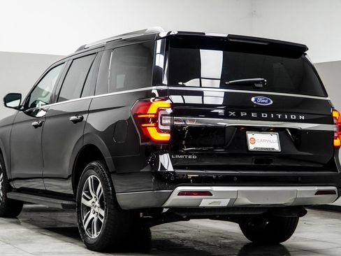 Used 2024 Ford Expedition Limited AWD/4WD image 10