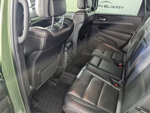Used 2019 Jeep Grand Cherokee Trailhawk w/ Trailhawk Luxury Group image 15