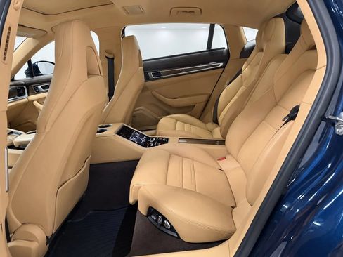 Used 2018 Porsche Panamera 4S Executive AWD/4WD image 15