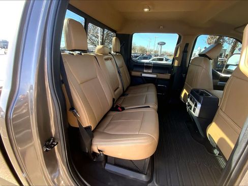 Certified 2022 Ford F250 Lariat w/ Lariat Ultimate Package image 19