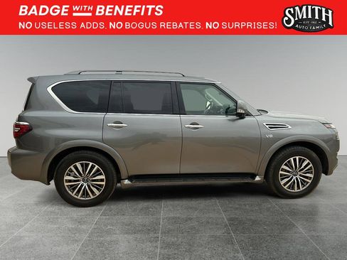 Used 2021 Nissan Armada SL w/ Captain's Chairs Package AWD/4WD image 9