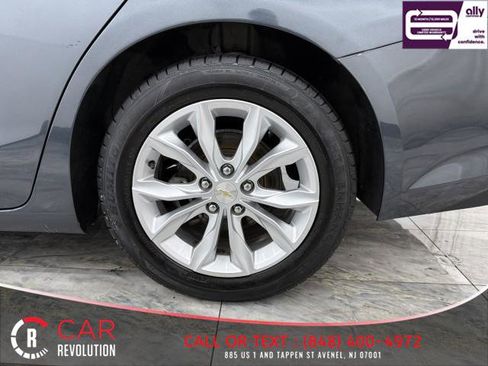 Used 2021 Chevrolet Malibu LT image 12