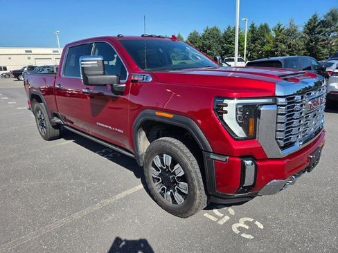 Used 2024 GMC Sierra 2500 Denali w/ Denali Reserve Package AWD/4WD image 19