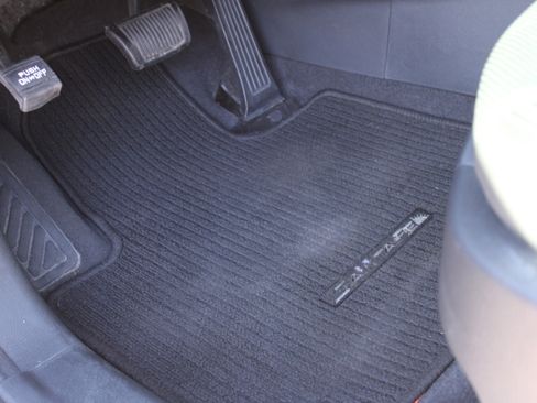 Used 2018 Hyundai Santa Fe Sport image 34