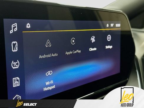 Used 2025 Chevrolet Trax RS w/ Driver Confidence Package FWD image 17