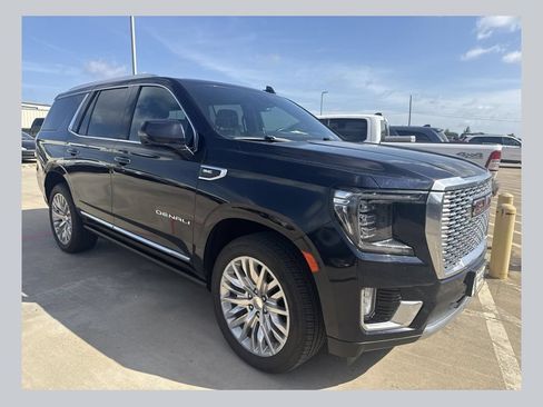 Used 2023 GMC Yukon Denali AWD/4WD image 1