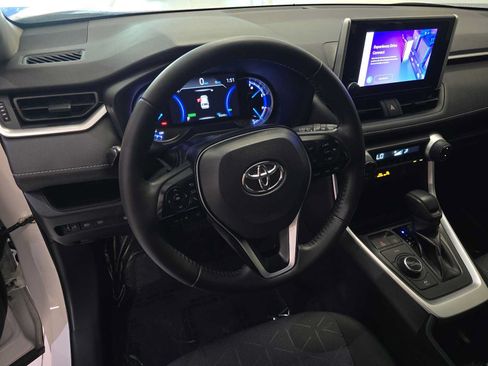 Used 2023 Toyota RAV4 XLE w/ Convenience Package AWD/4WD image 2