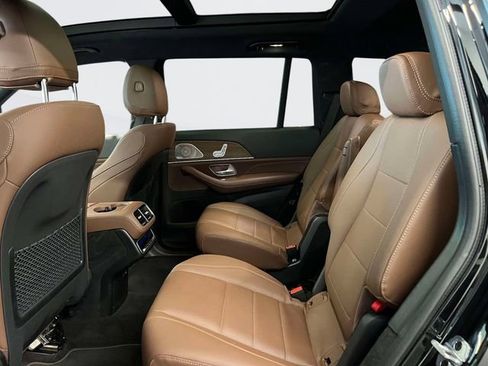 Certified 2024 Mercedes-Benz GLS 450 4MATIC image 12
