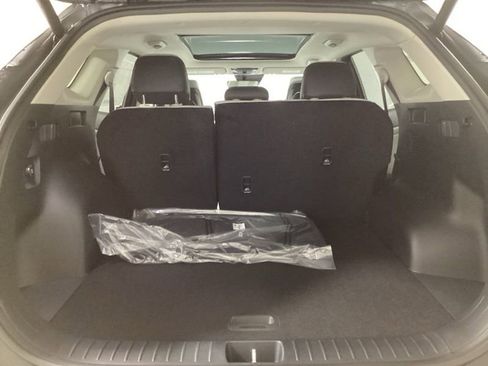 New 2026 Kia Sportage EX image 8