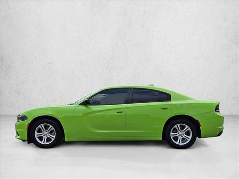 Used 2023 Dodge Charger SXT RWD image 9