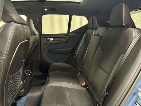 Used 2023 Volvo XC40 Recharge Plus w/ Protection Package Premier AWD/4WD image 20