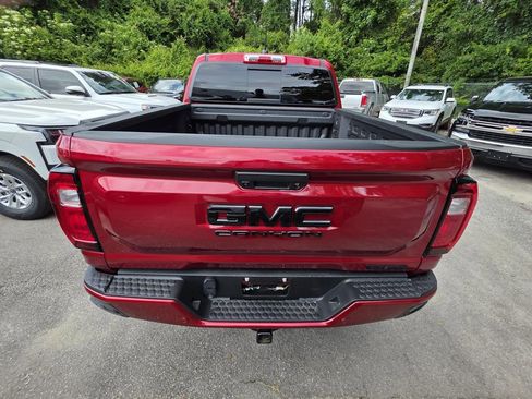 Used 2024 GMC Canyon Elevation w/ Elevation Premium Package RWD image 3
