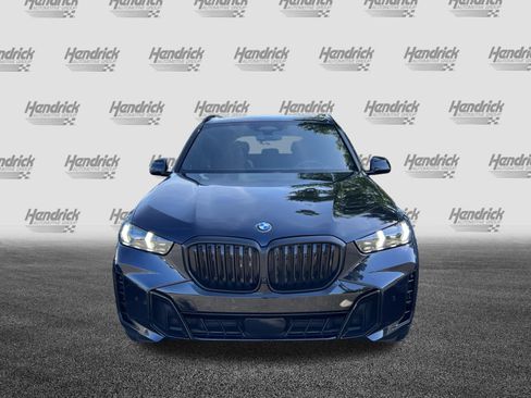 Certified 2024 BMW X5 sDrive40i w/ M Sport Package RWD image 3